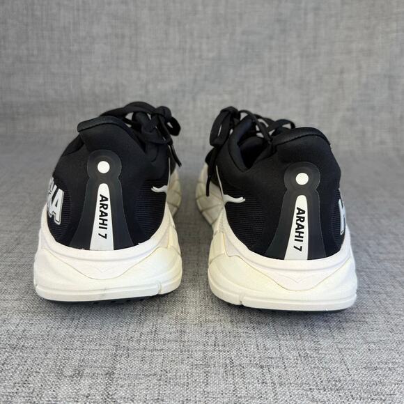 HOKA Arahi 7 Wide Black White Mens Running Shoes Size 12.5 2E 1147870-BWHT main image 7